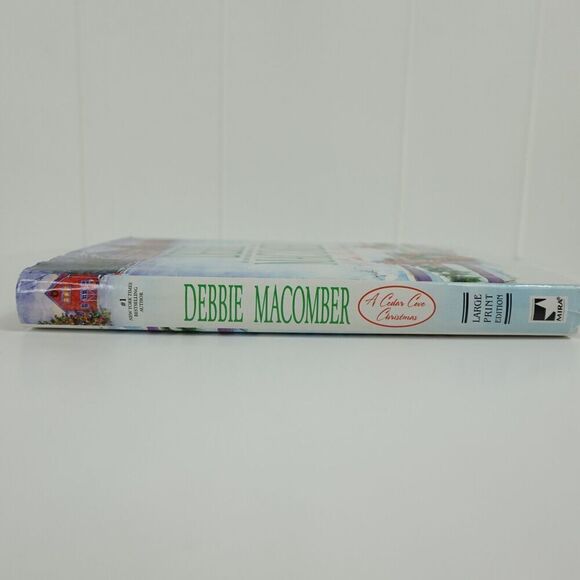 Debbie Macomber A Cedar Cove Christmas & Christmas Letters HC Books Lot of 2 - Picture 8 of 16